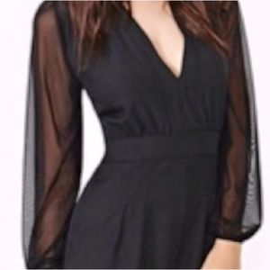 BLACK ROMPER - sheer sleeves & V-neck for flirty fashionistas